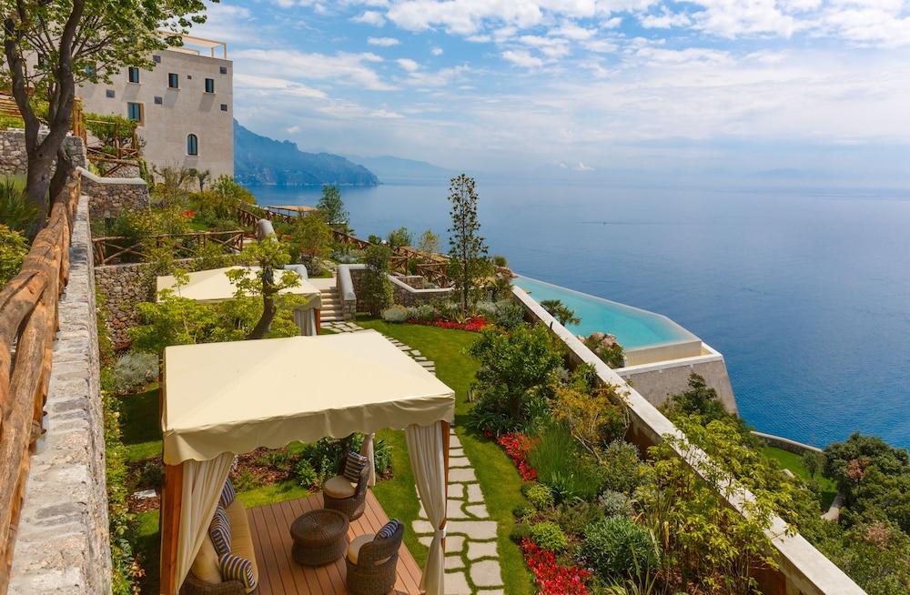 קונקה דיי מריני Monastero Santa Rosa Hotel & Spa מראה חיצוני תמונה