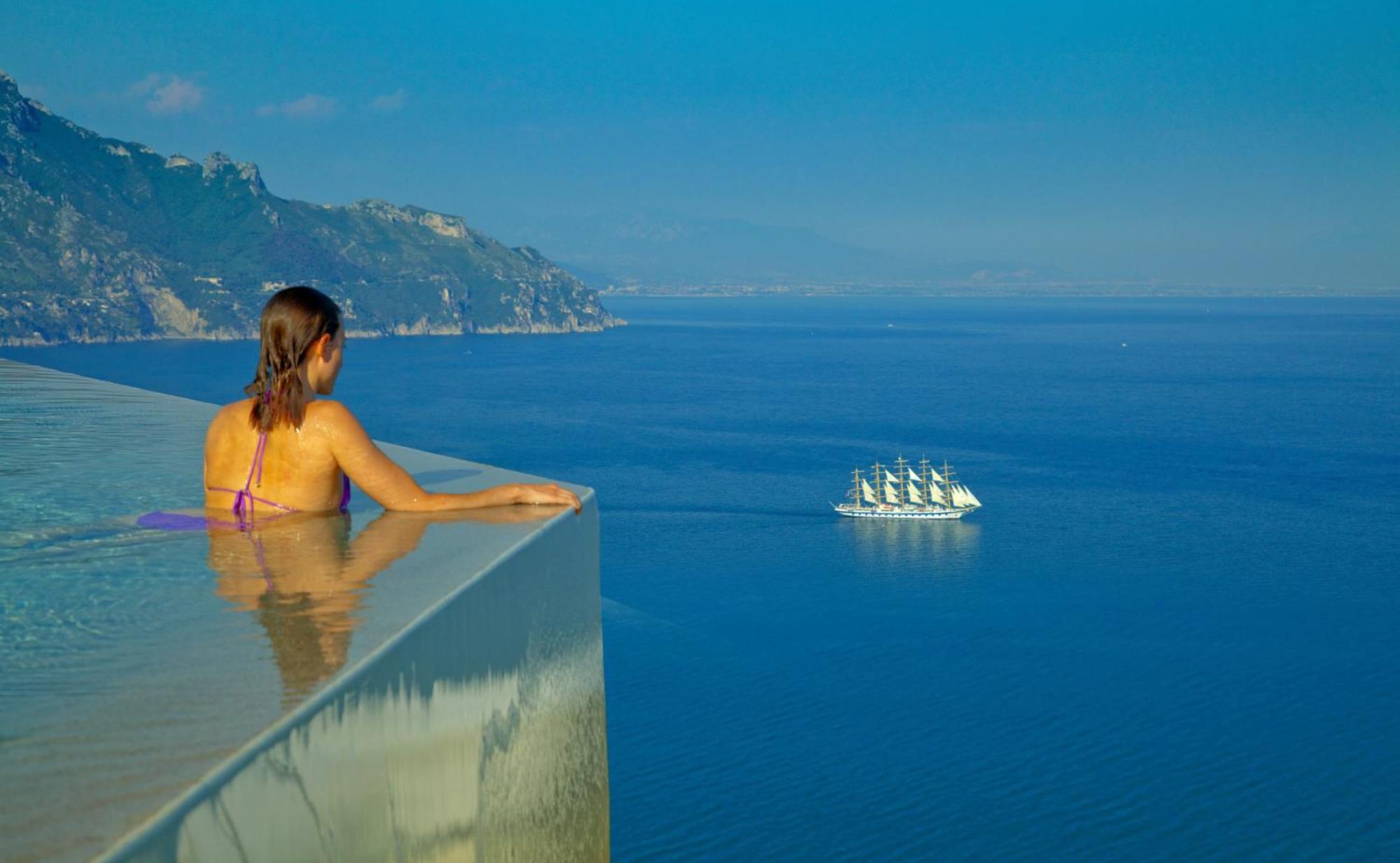 קונקה דיי מריני Monastero Santa Rosa Hotel & Spa מראה חיצוני תמונה